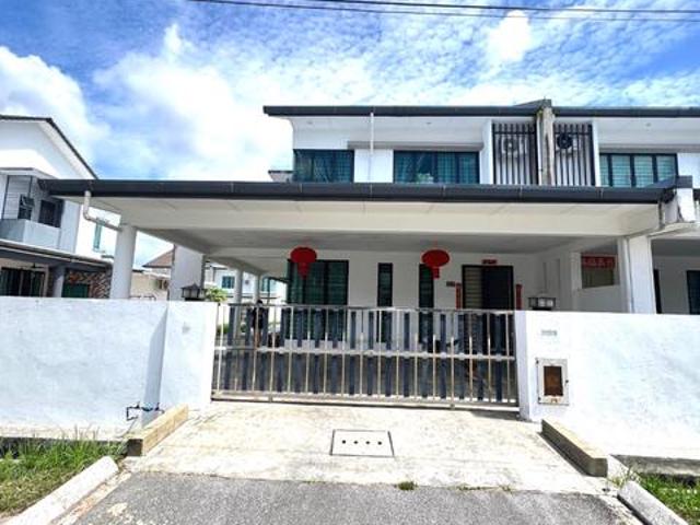 Residential House for sale in Kuching