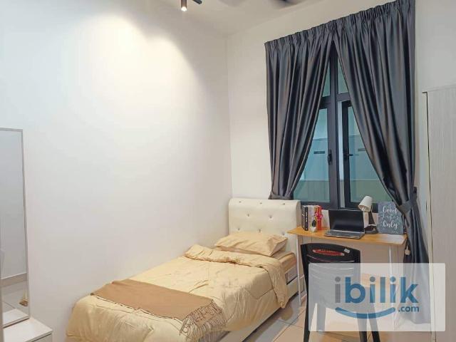 Room for rent in Petaling, Damansara Damai