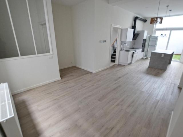 Maison location à Saint-Gilles - Sint-Gillis, Brussel-Hoofdstad - Bruxelles-Capitale