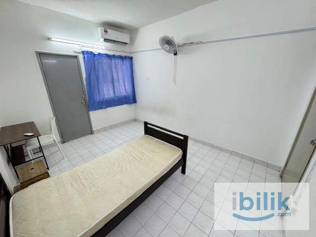 Room for rent in Petaling, Damansara Damai