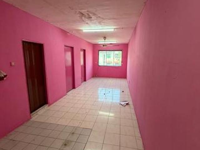 Apartment for sale in Petaling, Damansara Damai