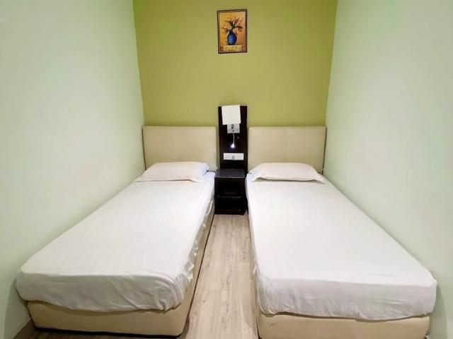 Room for rent in Country Heights Damansara, Kuala Lumpur