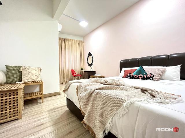 Room for rent in Country Heights Damansara, Kuala Lumpur