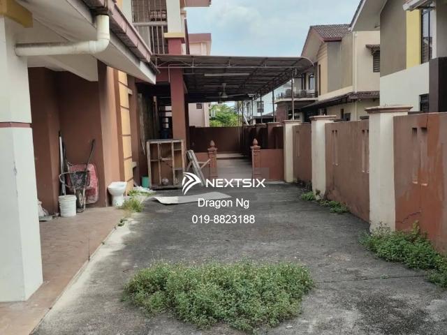Warehouse for rent in Ulu Tiram, Johor
