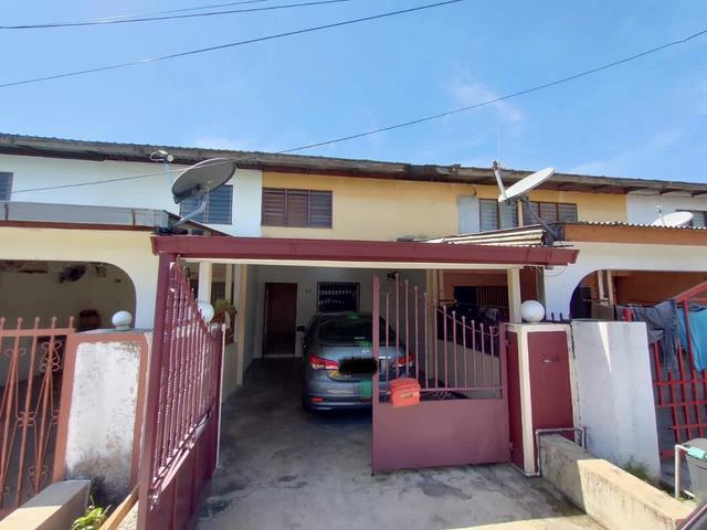 Terraced House for sale in Seri Kembangan, Majlis Bandaraya Subang Jaya