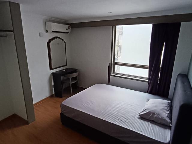 Room for rent in Country Heights Damansara, Kuala Lumpur