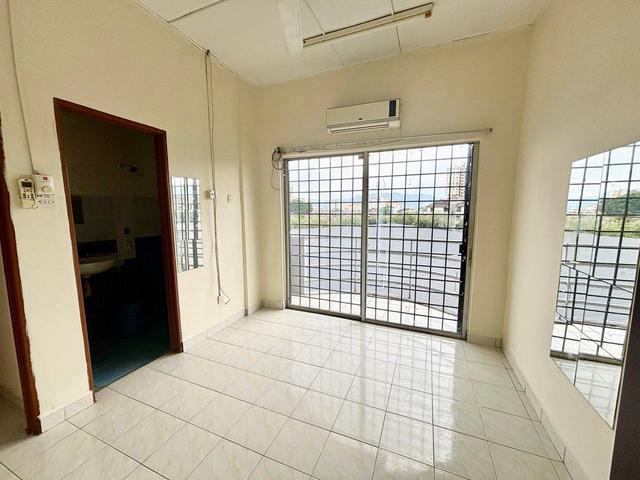 Apartment for sale in Country Heights Damansara, Kuala Lumpur