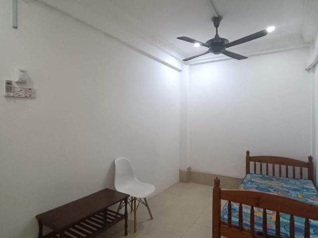 Room for rent in SS 14, Majlis Bandaraya Subang Jaya