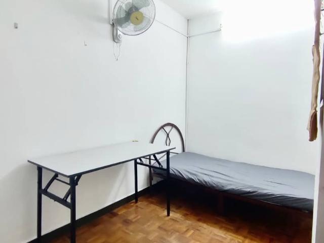 Room for rent in Petaling, Damansara Damai