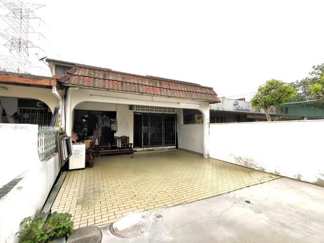 Terraced House for sale in Seri Kembangan, Majlis Bandaraya Subang Jaya