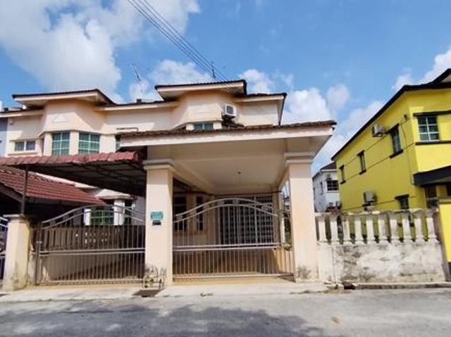 Terraced House for rent in Batu Pahat, Johor