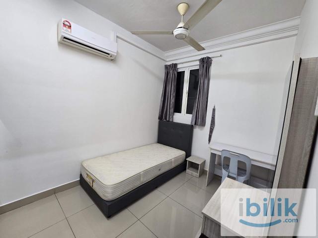 Room for rent in Petaling, Damansara Damai
