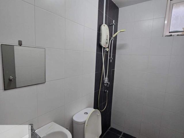 Room for rent in Petaling, Damansara Damai