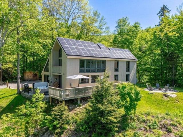 House for sale in Winhall, Bennington County