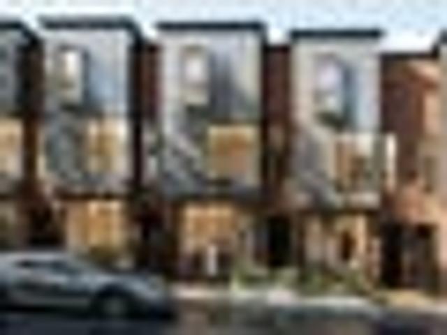 Townhouse for sale in Avondale, Oroua County