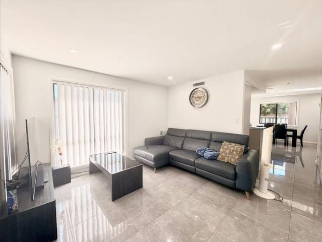 Townhouse for rent in Sydney, Liverpool City Council