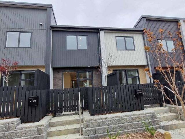 House for rent in Oratia