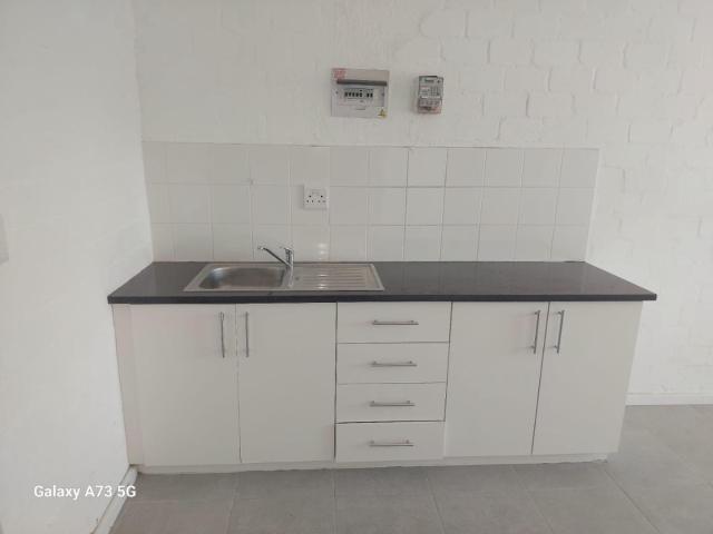 Apartment for rent in Cape Town Ward 2, Parow