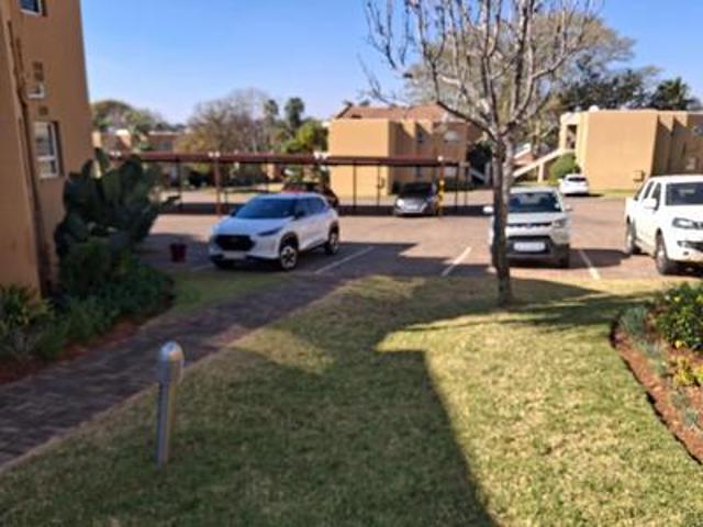Apartment for sale in Nooitgedacht, Gauteng