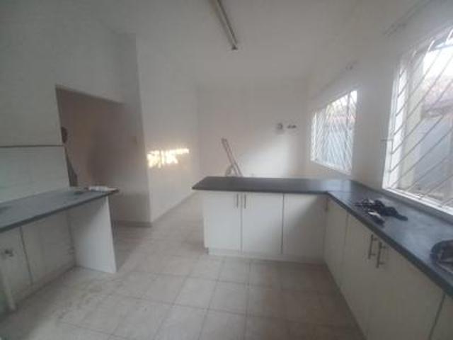 Apartment for rent in Waterkloof, Gauteng