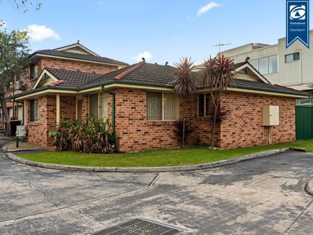 Townhouse for rent in Sydney, New South Wales