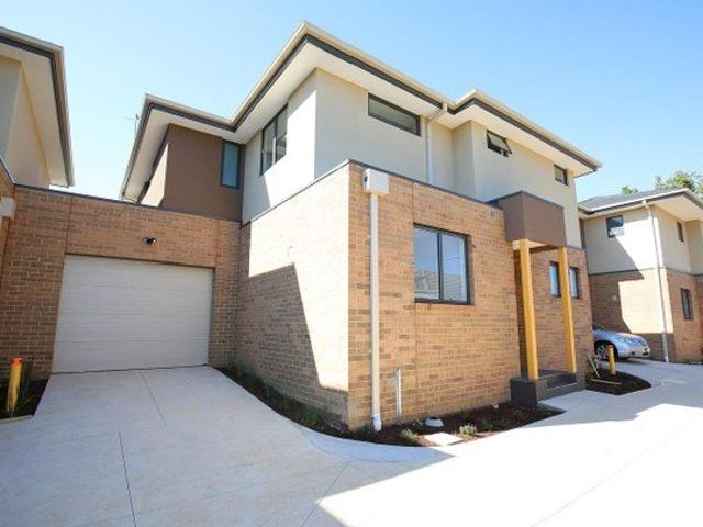 Townhouse for rent in Camerons Creek, Victoria