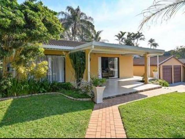 Townhouse for rent in Seaview, Kwazulu-natal