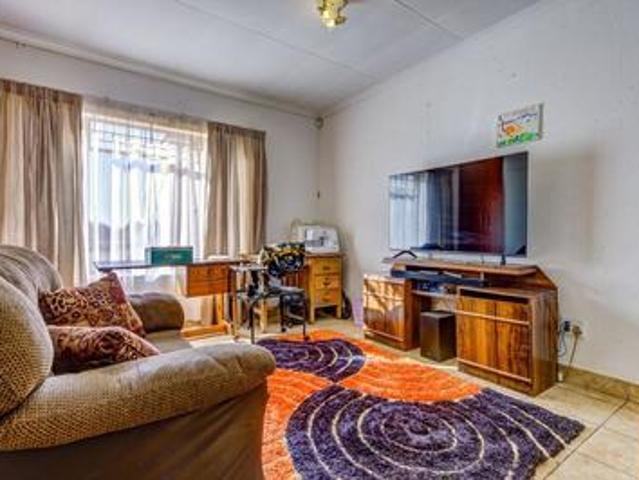 House for sale in Kempton Park, Pomona