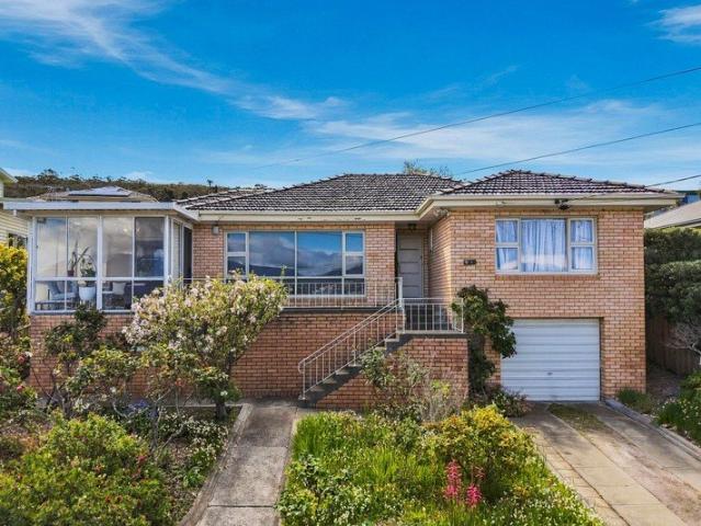 House for rent in Howrah, Hobart