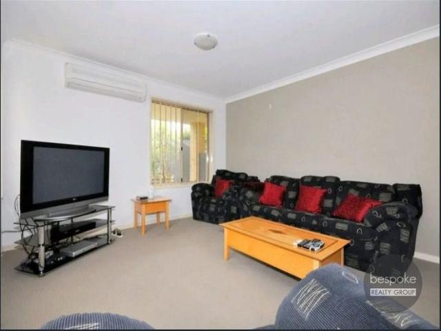Townhouse for rent in Sydney, New South Wales