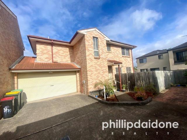 Townhouse for rent in Sydney, New South Wales