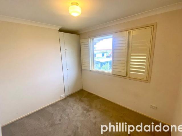 Townhouse for rent in Sydney, New South Wales