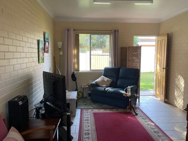 Apartment for rent in Dunbogan, New South Wales