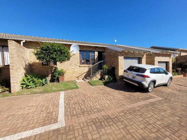 Townhouse for sale in Cape St Francis, Eastern Cape