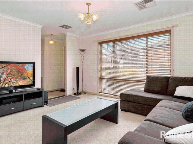 House for rent in Roxburgh Park, Melbourne