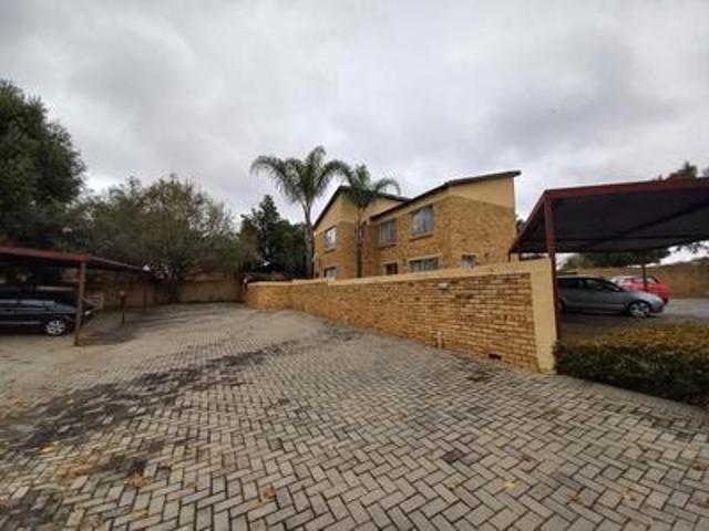 House for sale in Heuweloord, Gauteng