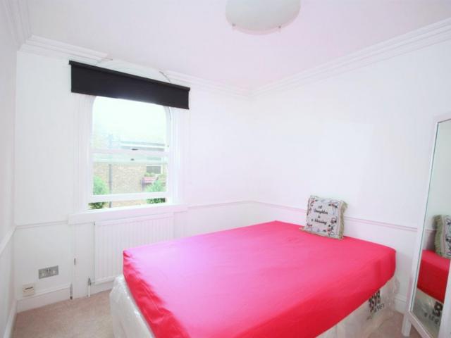 Room for rent in Battersea, Greater London