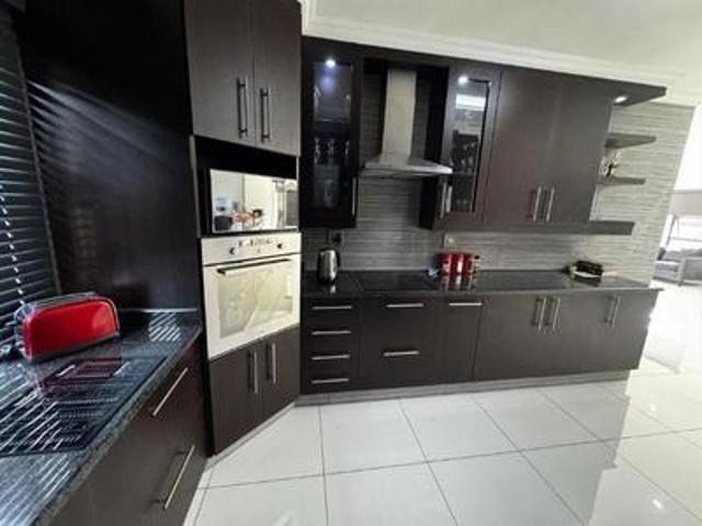 House for sale in Kempton Park, Pomona
