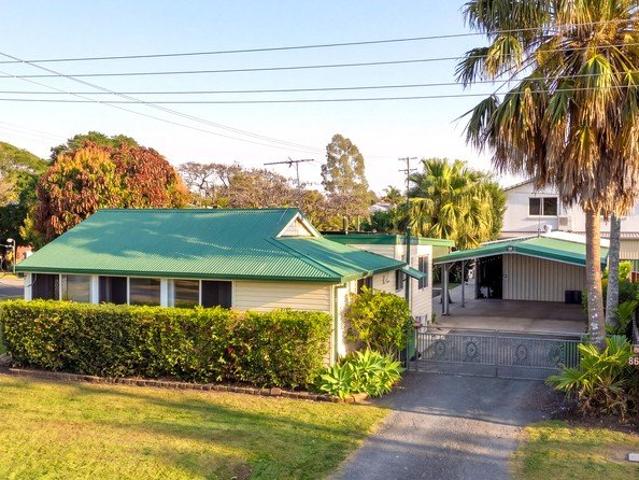 House for sale in Grafton