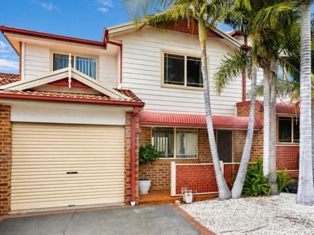 Townhouse for rent in New South Wales
