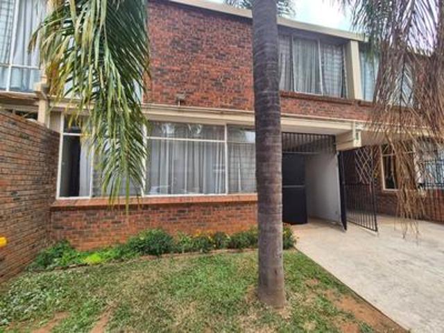 Apartment for sale in Waterkloof, Gauteng