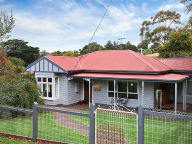 House for sale in Drouin, Victoria