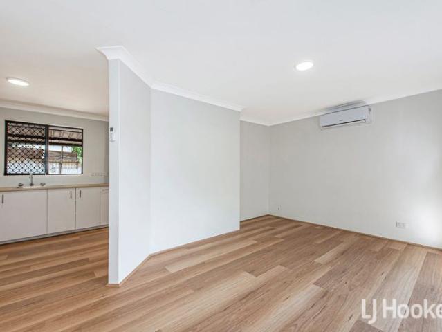 House for rent in Calista, Western Australia