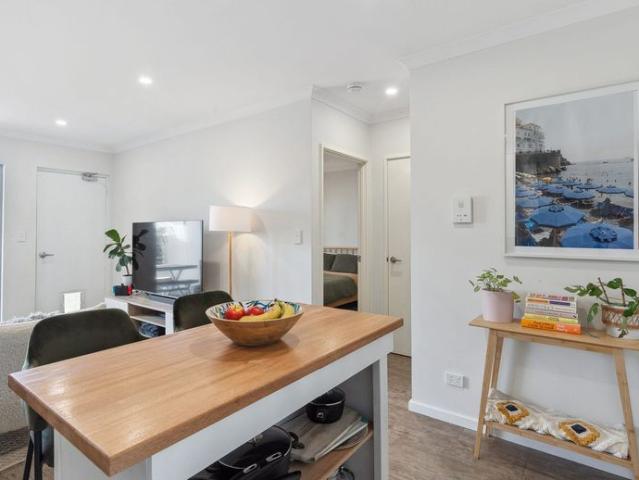 Apartment for rent in Craigie, Western Australia