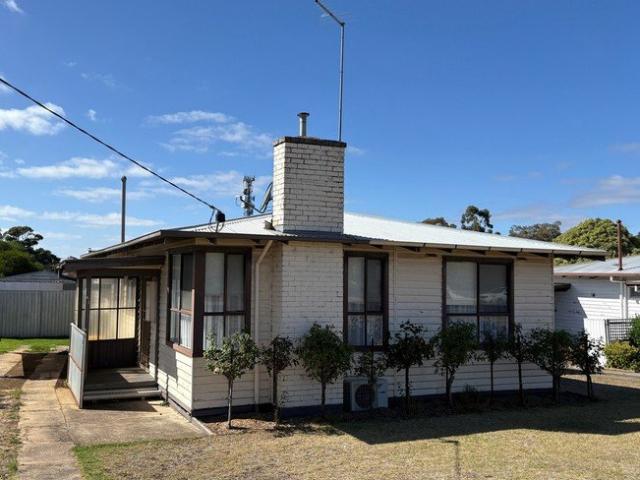 House for rent in Hamilton, Shire of Southern Grampians