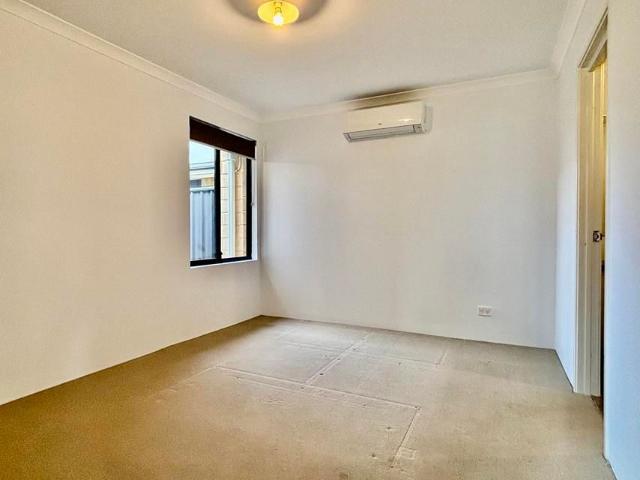 House for rent in Banksia Grove, Western Australia