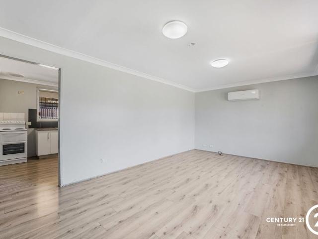 House for rent in Bossley Park, Sydney
