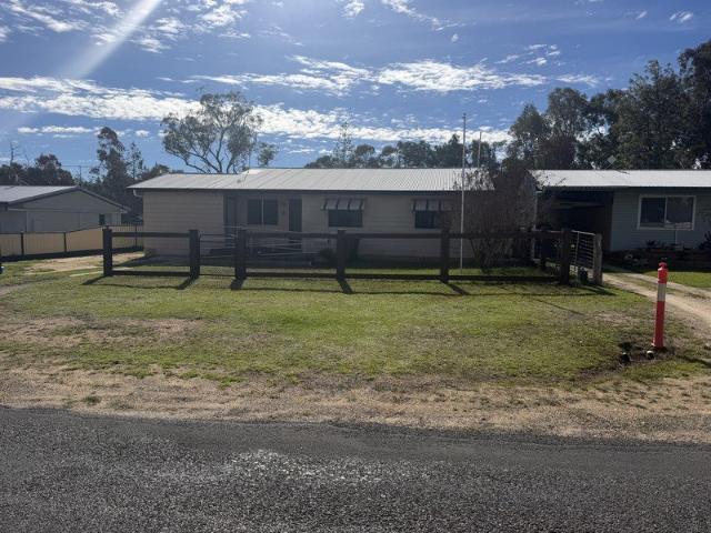 House for sale in Gilgai, New South Wales