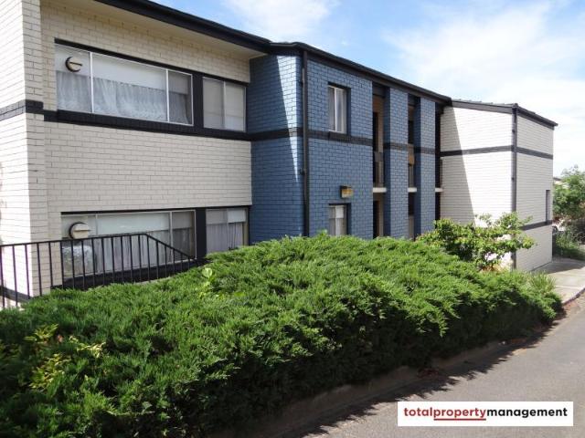 Property for rent in Macquarie, Australian Capital Territory