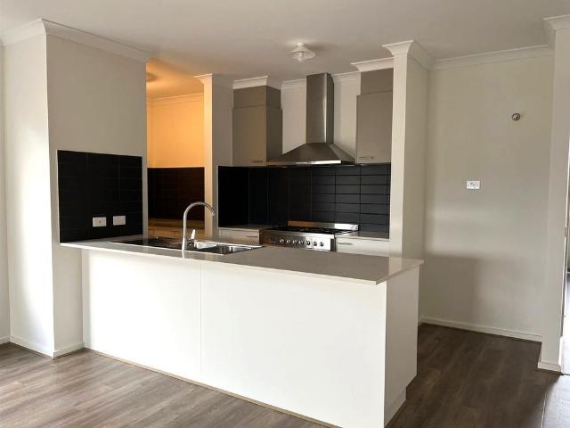 House for rent in Leopold, Victoria
